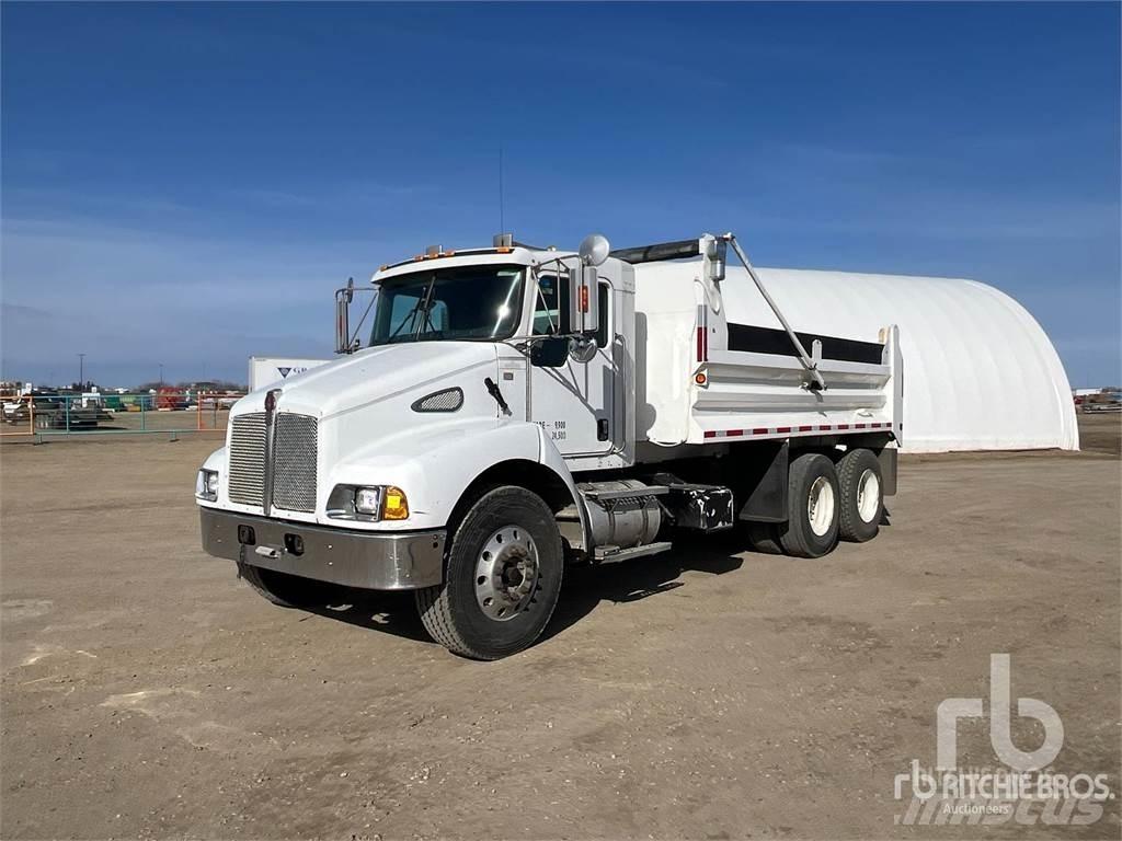Kenworth T300 Savivarčių priekabų vilkikai