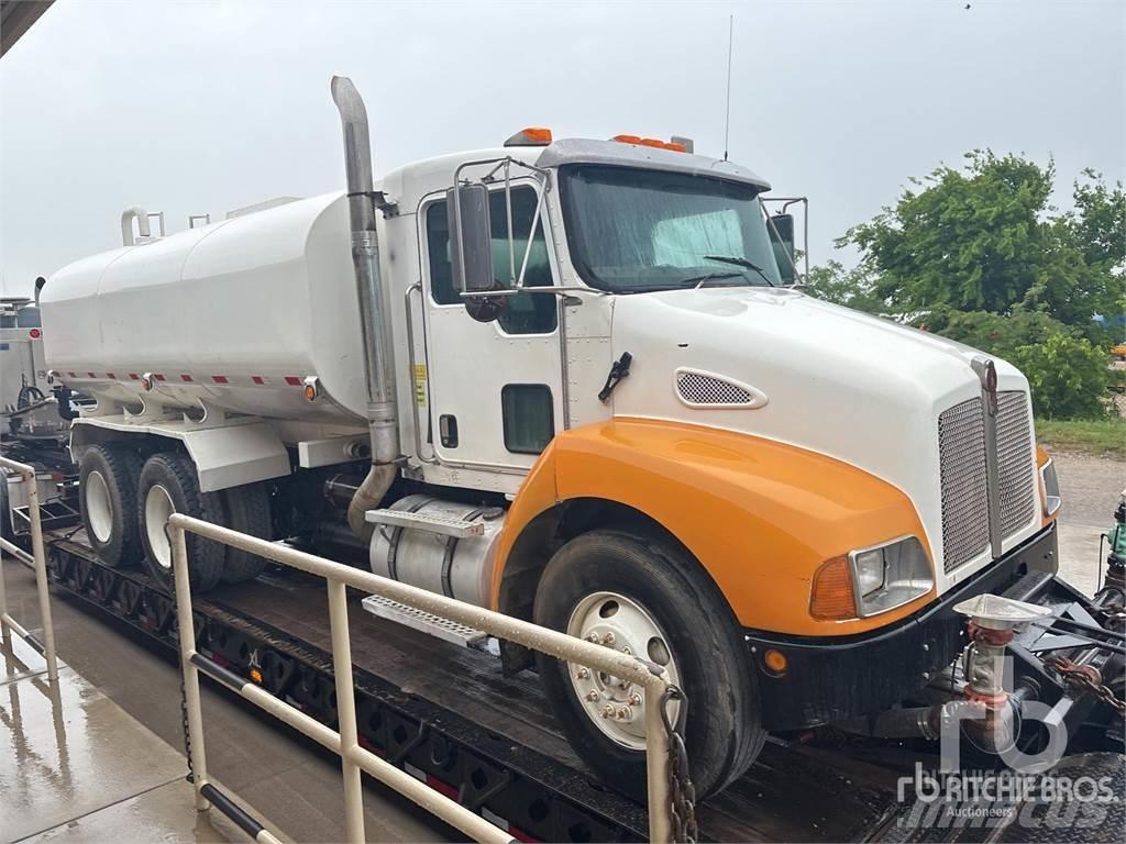 Kenworth T300 Vandens sunkvežimiai