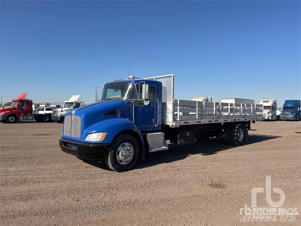 Kenworth T300 Platformos/ Pakrovimas iš šono