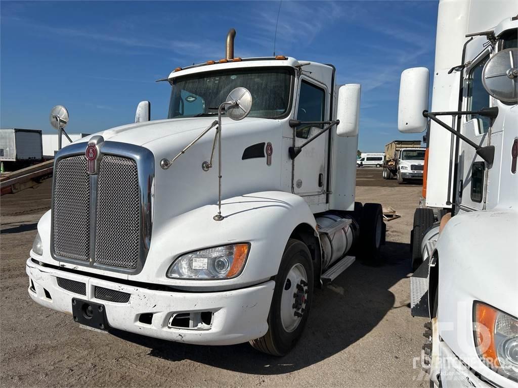Kenworth T660 Naudoti vilkikai