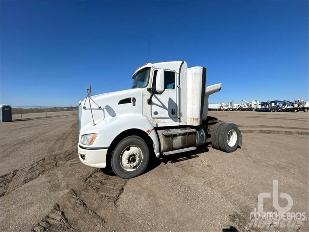 Kenworth T660 Naudoti vilkikai