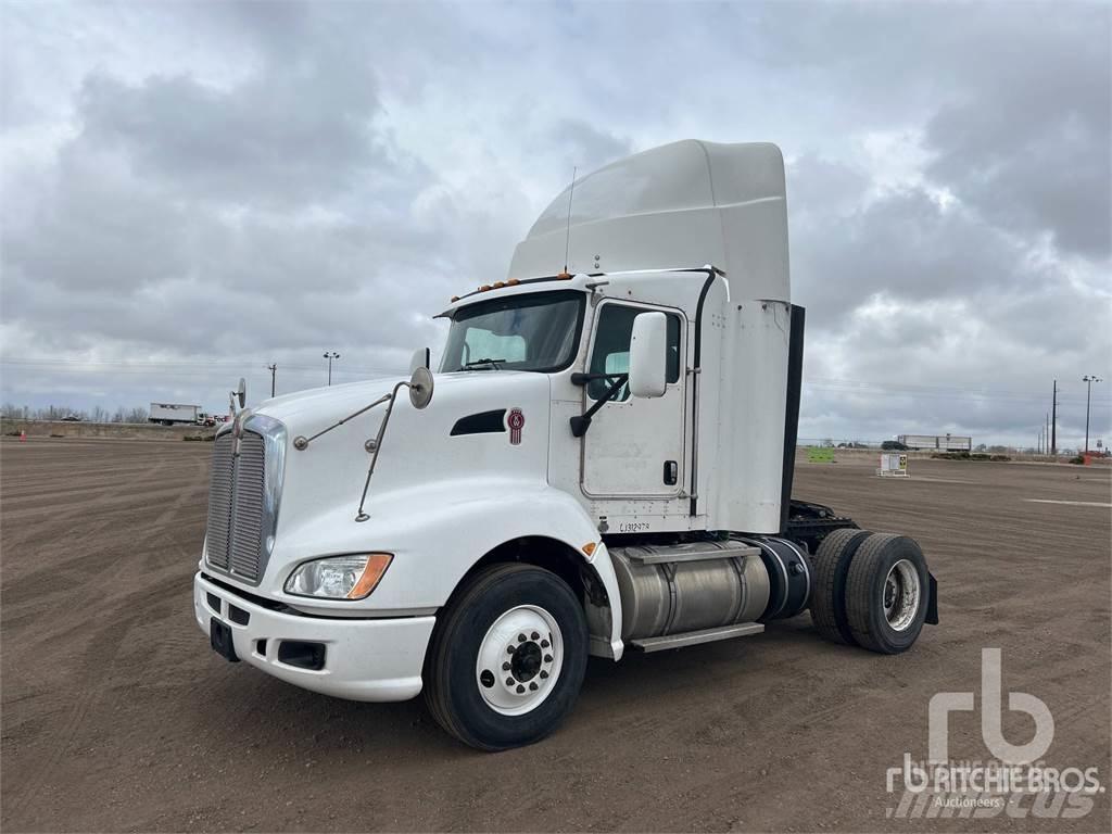 Kenworth T660 Naudoti vilkikai
