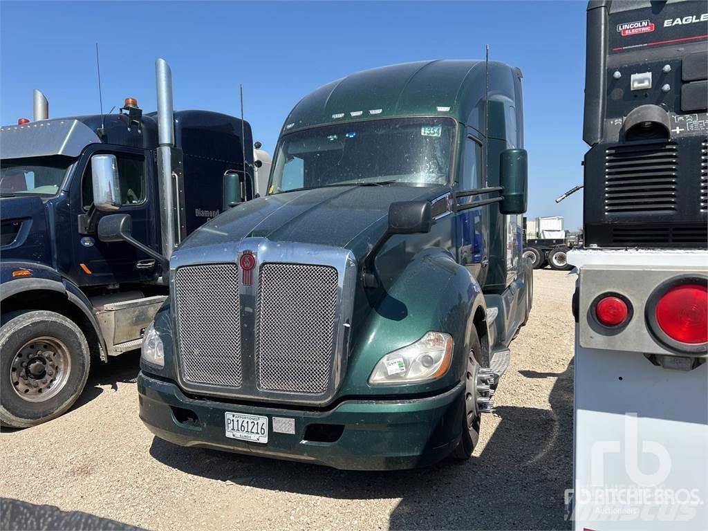 Kenworth T680 Naudoti vilkikai