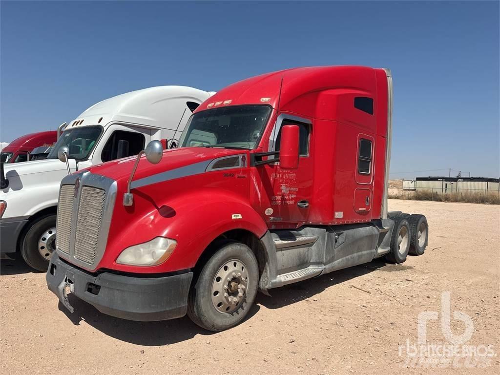 Kenworth T680 Naudoti vilkikai