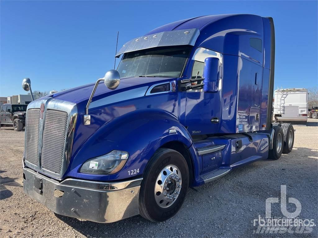 Kenworth T680 Naudoti vilkikai