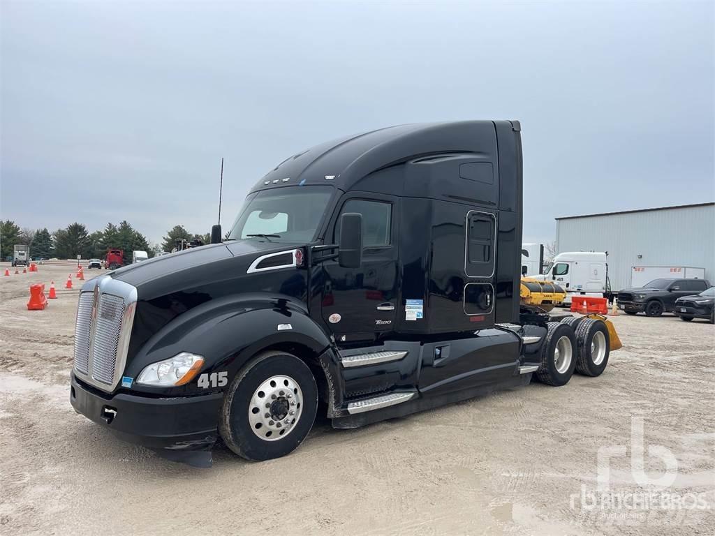 Kenworth T680 Naudoti vilkikai