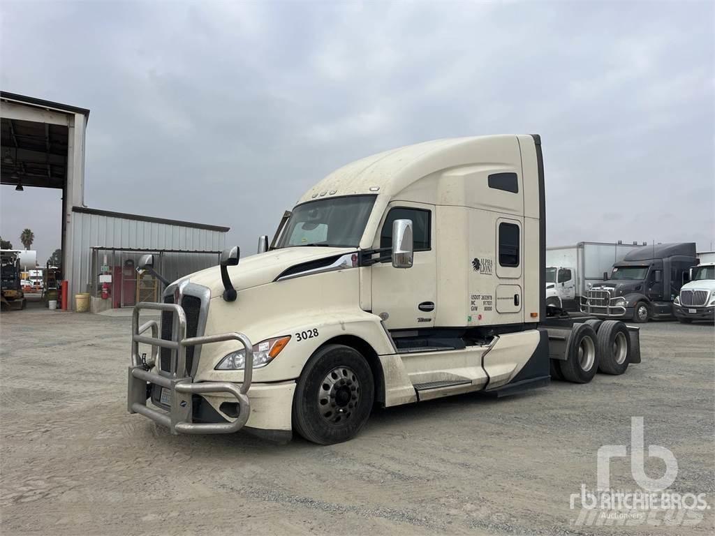 Kenworth T680 Naudoti vilkikai