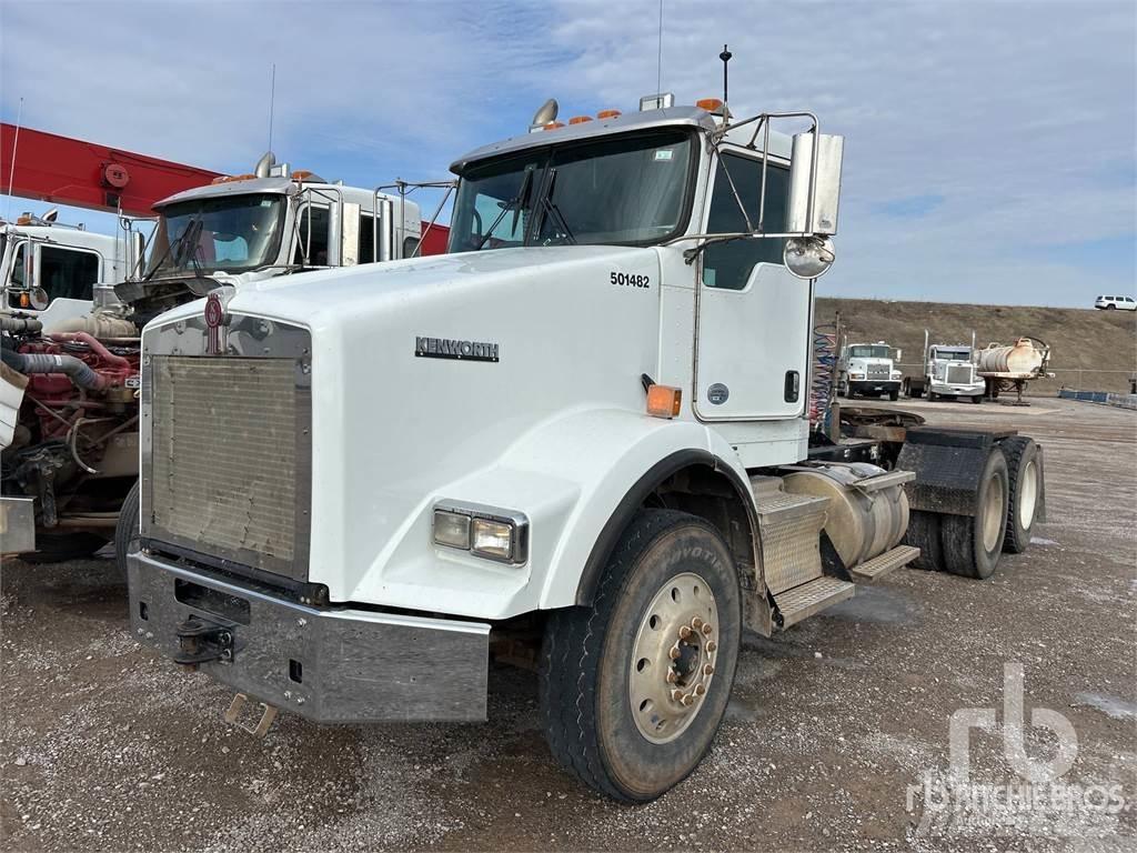 Kenworth T800 Naudoti vilkikai