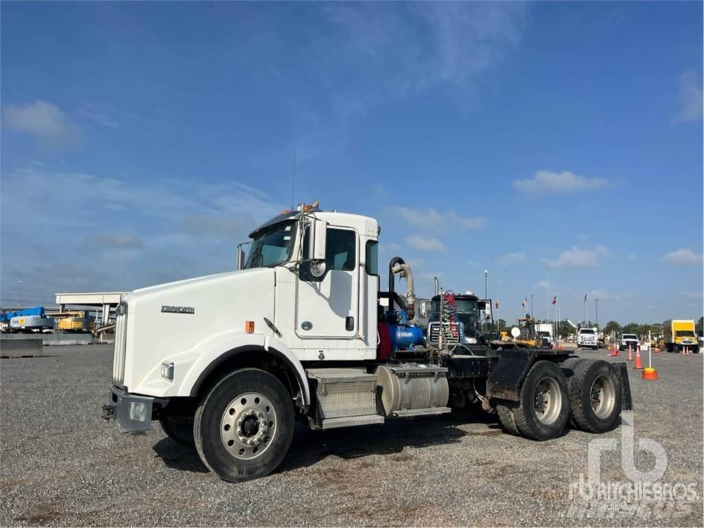 Kenworth T800 Naudoti vilkikai
