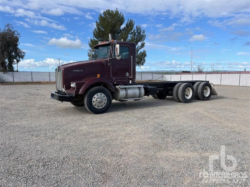 Kenworth T800 Važiuoklė su kabina