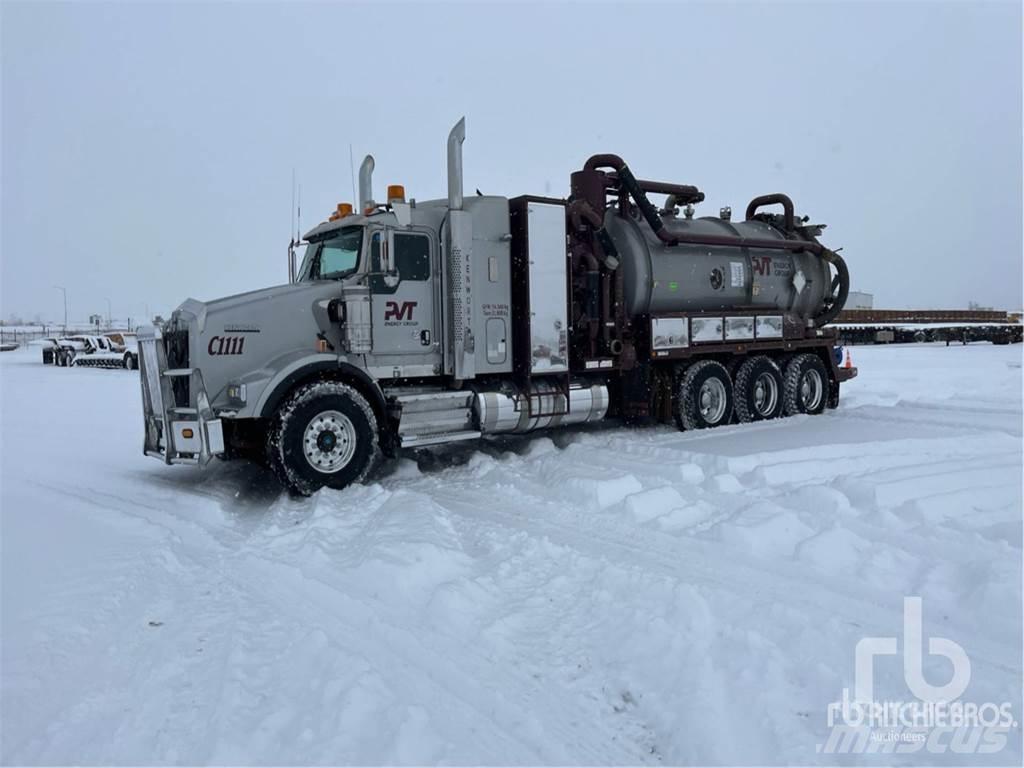 Kenworth T800 Kombinuotos paskirties / vakuuminiai sunkvežimiai