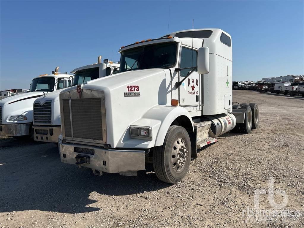Kenworth T800 Naudoti vilkikai