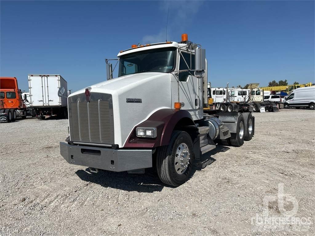 Kenworth T800 Naudoti vilkikai