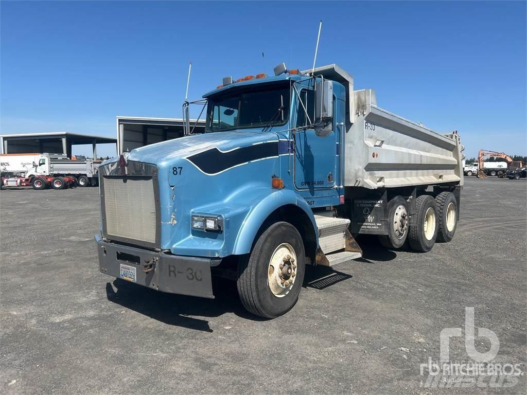 Kenworth T800 Savivarčių priekabų vilkikai