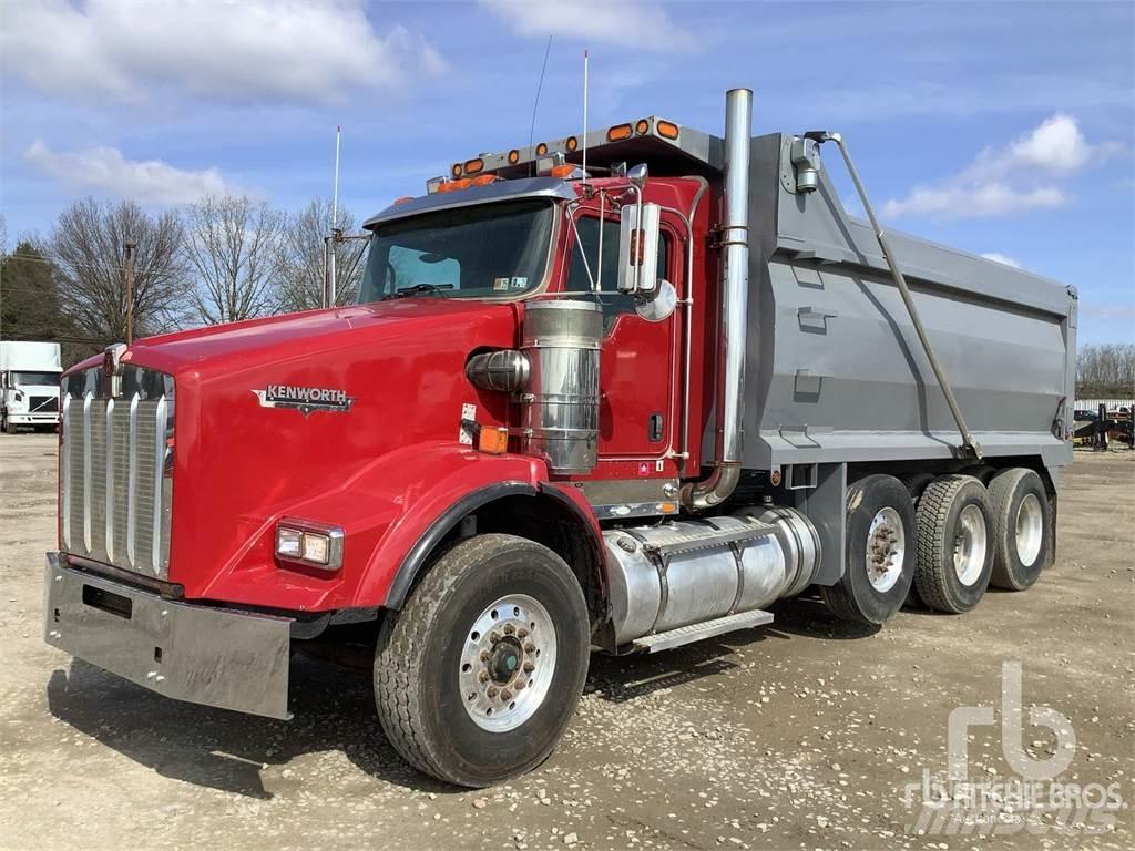 Kenworth T800 Savivarčių priekabų vilkikai