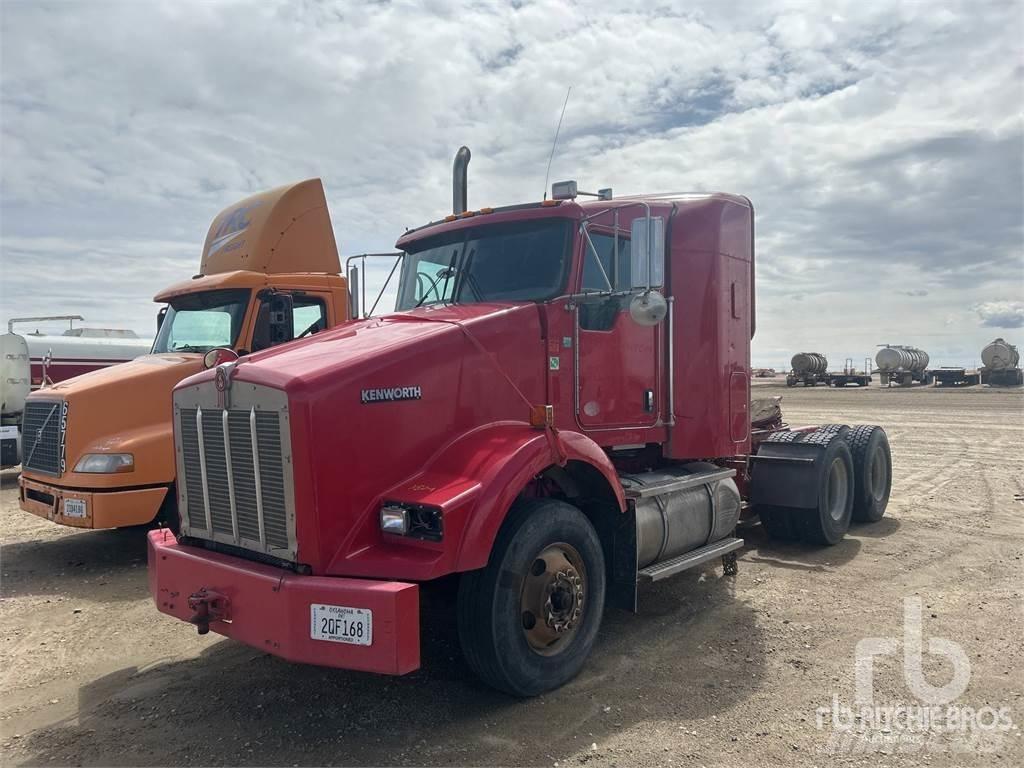 Kenworth T800 Naudoti vilkikai
