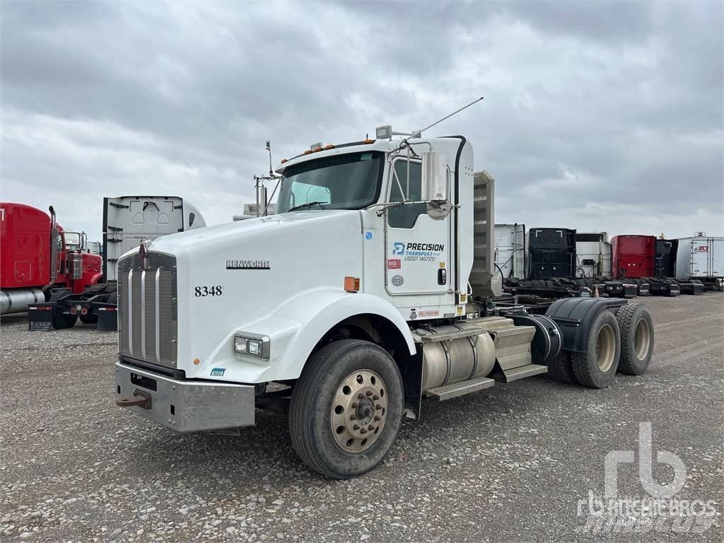 Kenworth T800 Naudoti vilkikai