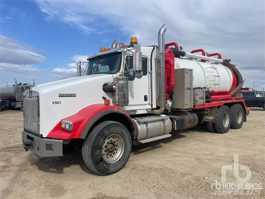 Kenworth T800 Kombinuotos paskirties / vakuuminiai sunkvežimiai