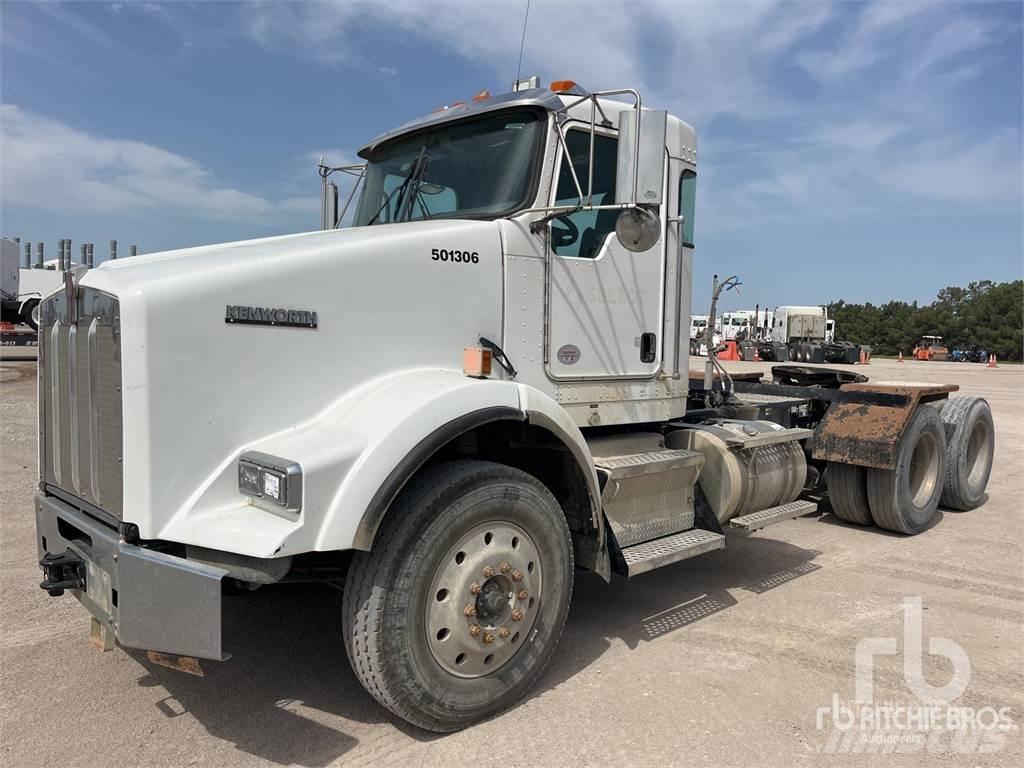 Kenworth T800 Naudoti vilkikai