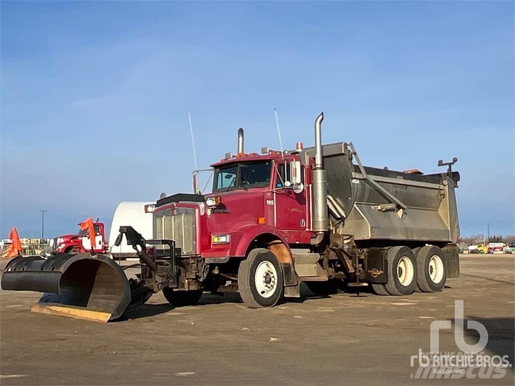 Kenworth T800 Sniego peiliai ir valytuvai