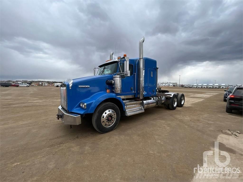 Kenworth T800 Naudoti vilkikai