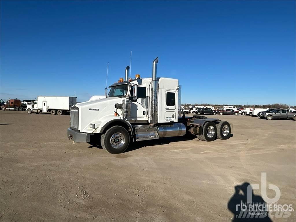 Kenworth T800 Naudoti vilkikai