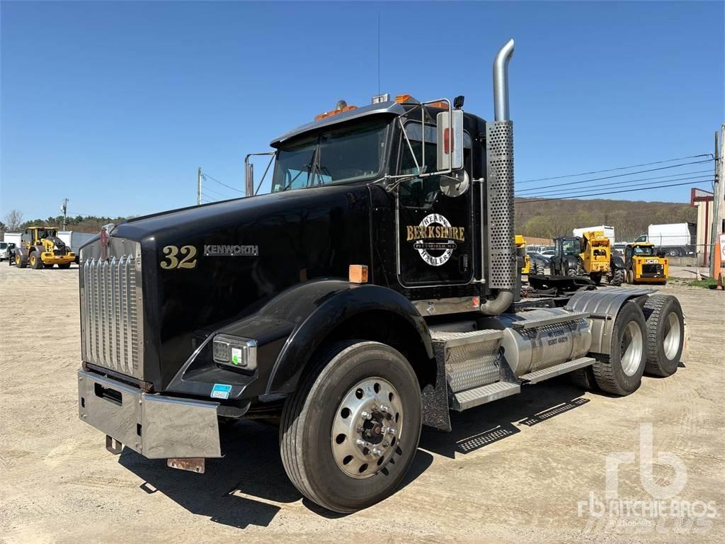 Kenworth T800 Naudoti vilkikai