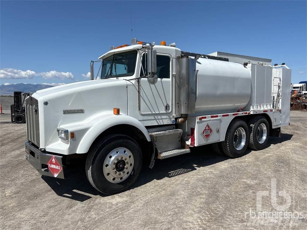 Kenworth T800 Automobilinės cisternos