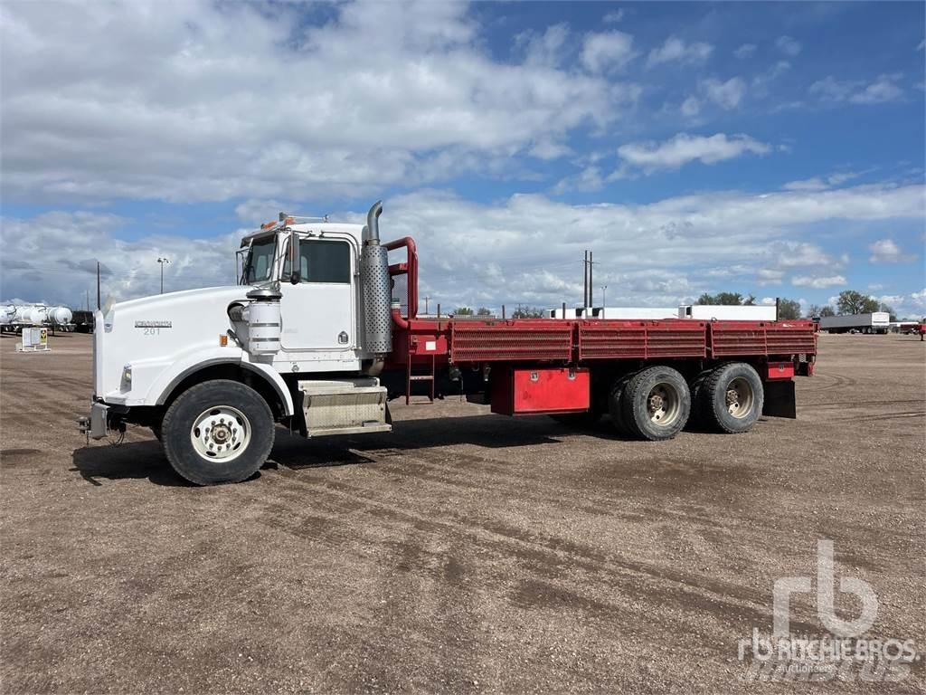 Kenworth T800 Vandens sunkvežimiai