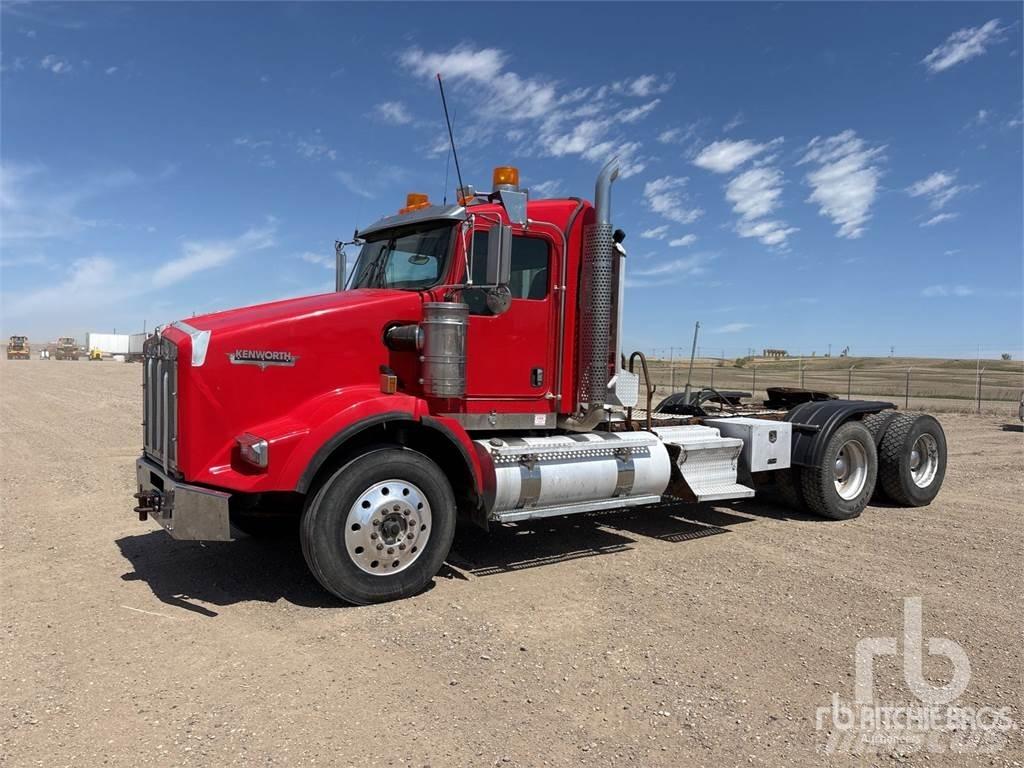 Kenworth T800 Naudoti vilkikai