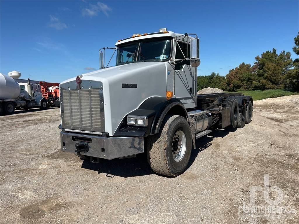 Kenworth T800 Savivarčiai su kabeliniu keltuvu