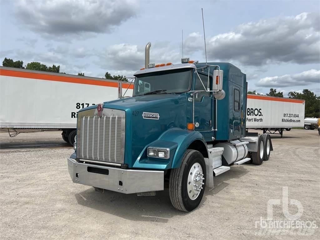 Kenworth T800 Naudoti vilkikai