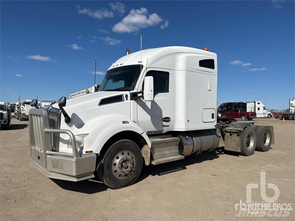 Kenworth T880 Naudoti vilkikai