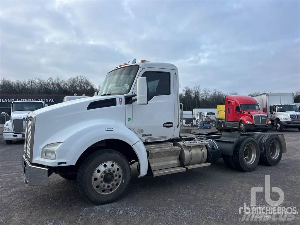 Kenworth T880 Naudoti vilkikai