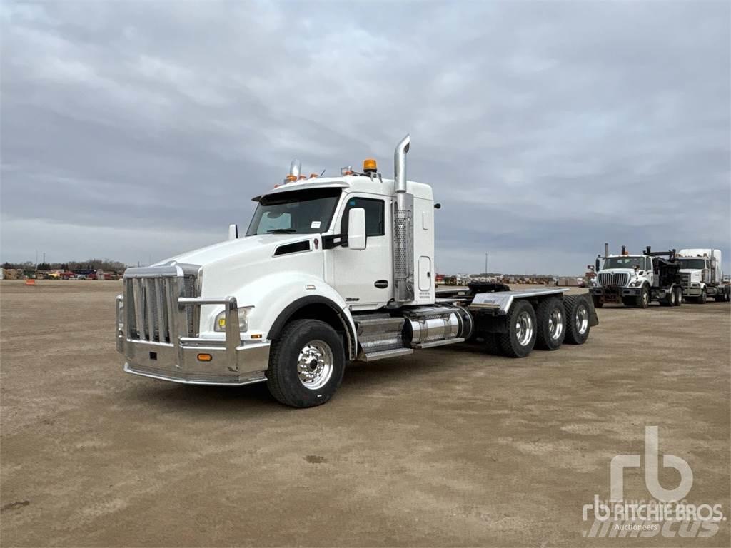 Kenworth T880 Naudoti vilkikai