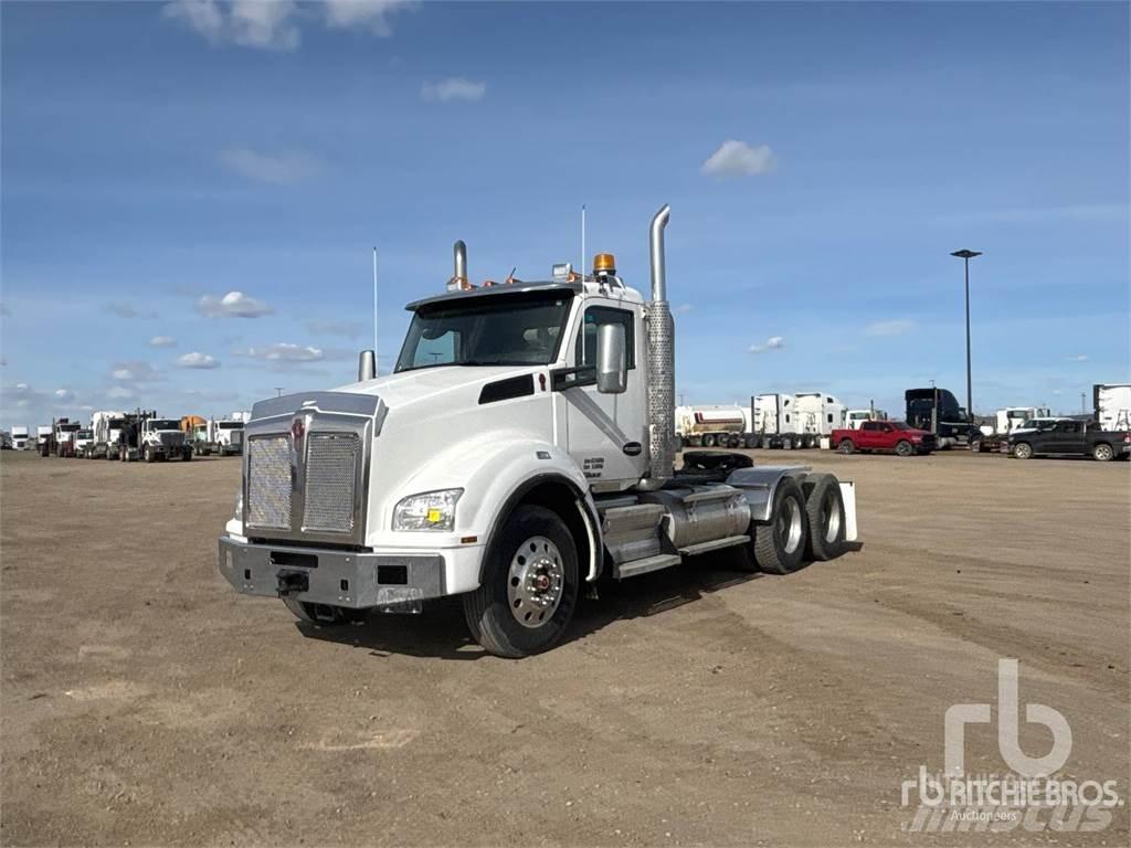 Kenworth T880 Naudoti vilkikai