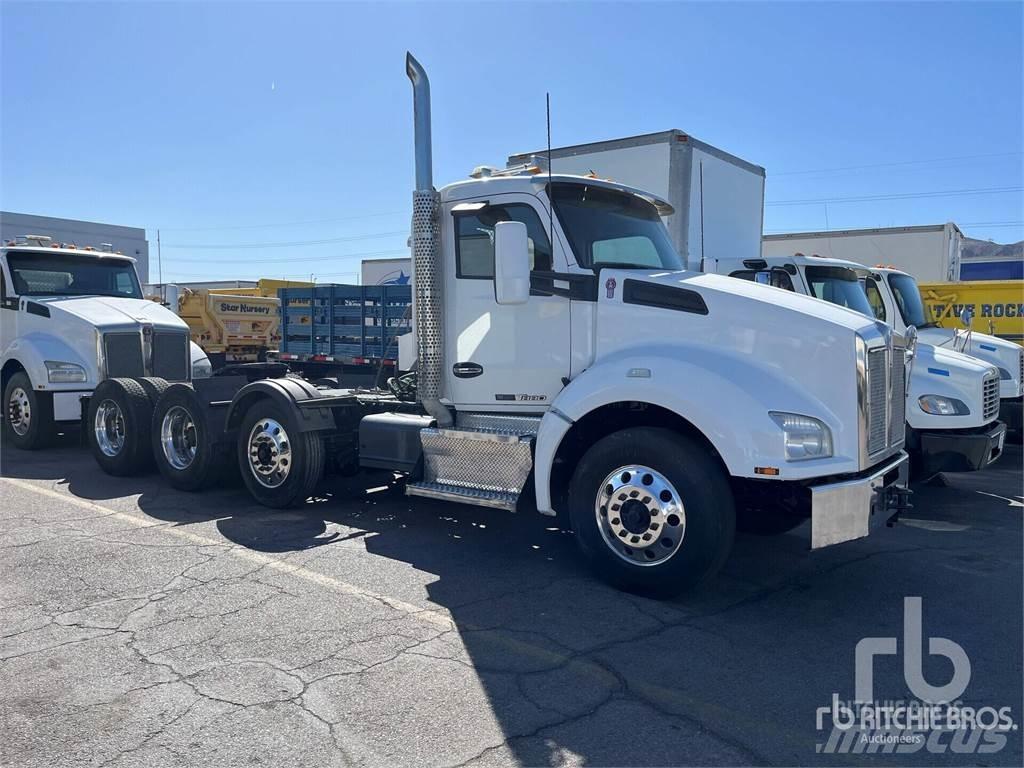 Kenworth T880 Naudoti vilkikai