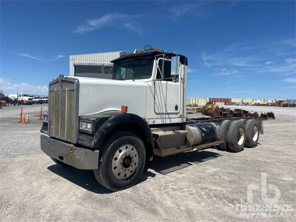 Kenworth W900 Važiuoklė su kabina