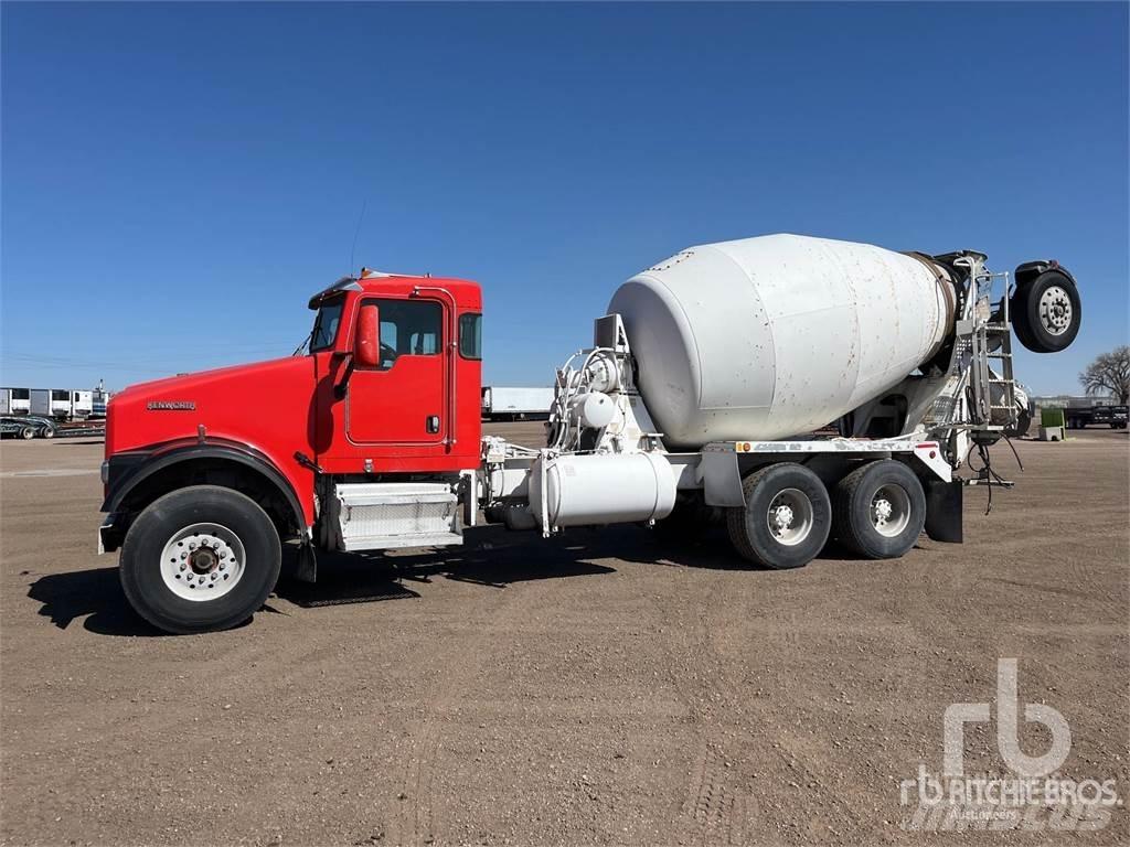 Kenworth W900 Savivarčių priekabų vilkikai