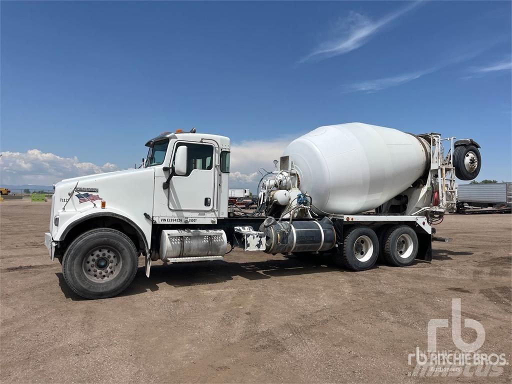 Kenworth W900 Betonvežiai
