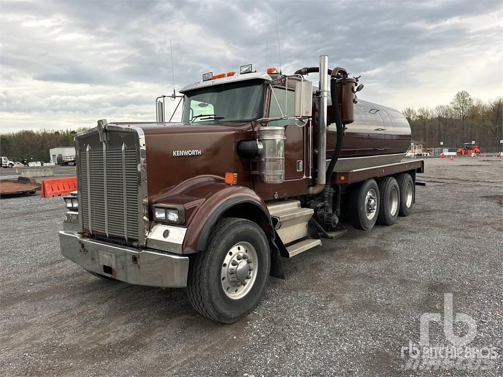 Kenworth W900B Automobilinės cisternos