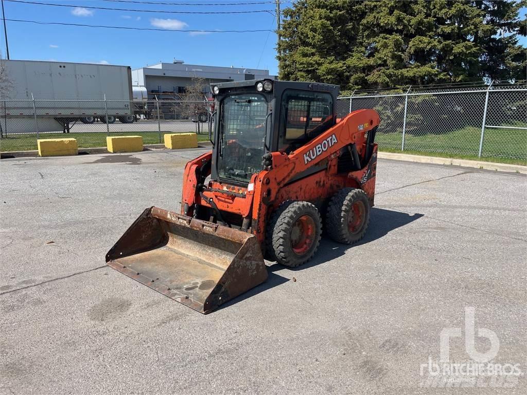 Kubota SSV65 Krautuvai su šoniniu pasukimu