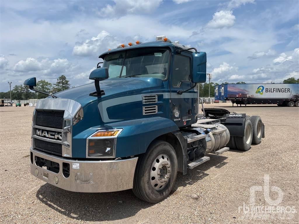 Mack AN64T Naudoti vilkikai