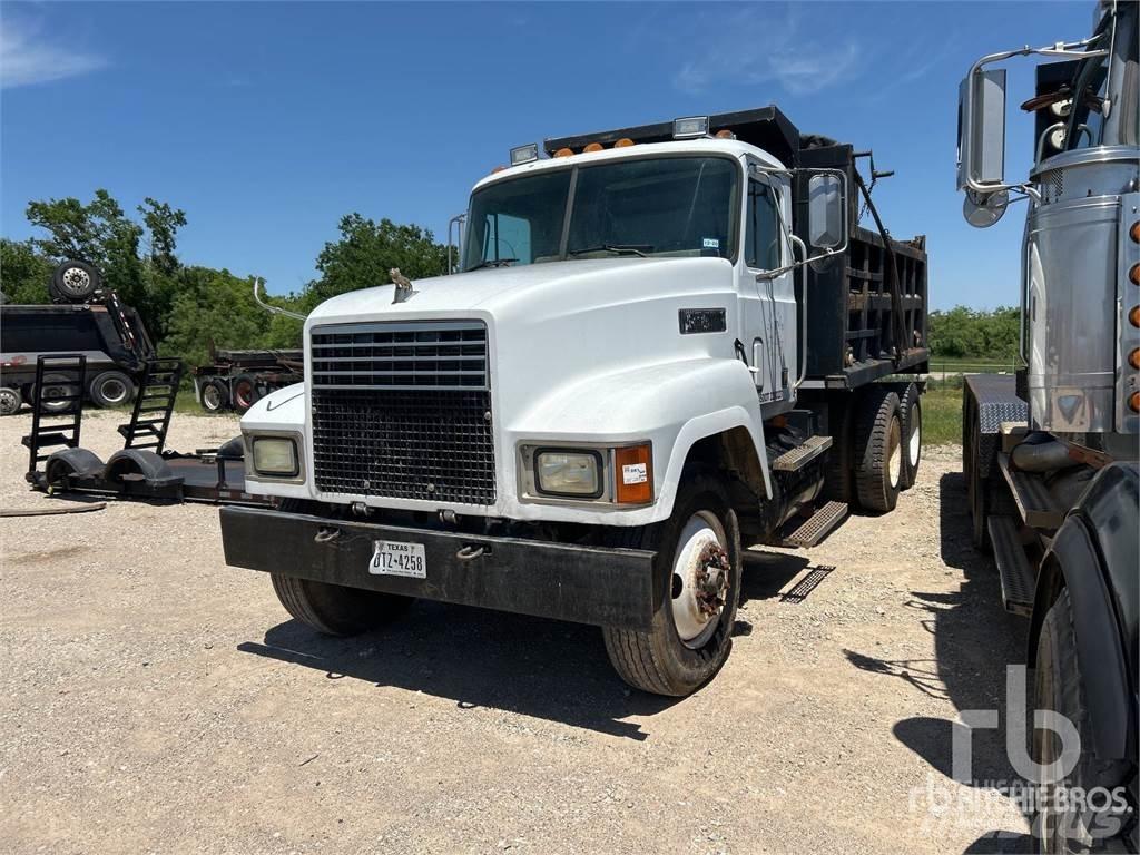 Mack CH613 Savivarčių priekabų vilkikai