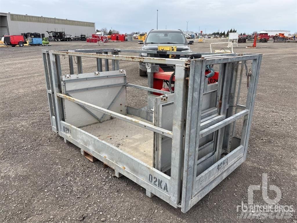 Manitou MRT2150 Kiti keltuvai ir platformos