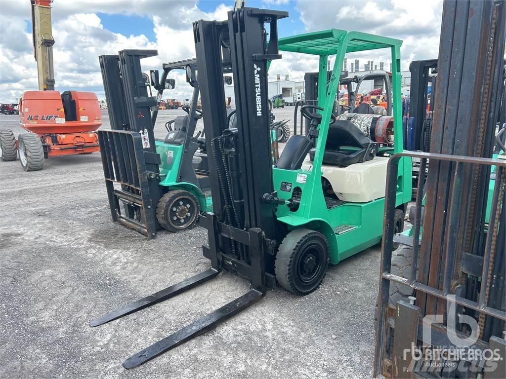Mitsubishi FG15 Dyzeliniai krautuvai