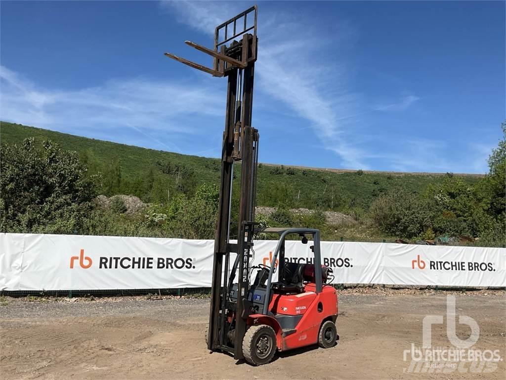 Nexen FGL30 Dyzeliniai krautuvai