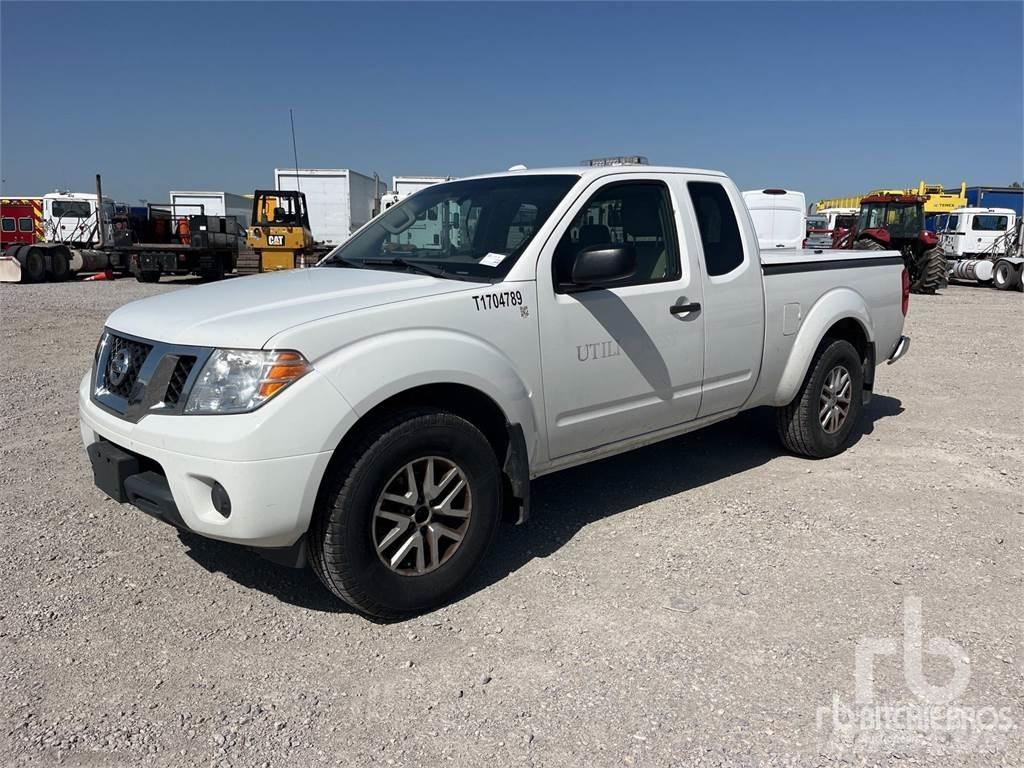 Nissan FRONTIER Pikapai / Bortiniai sunkvežimiai