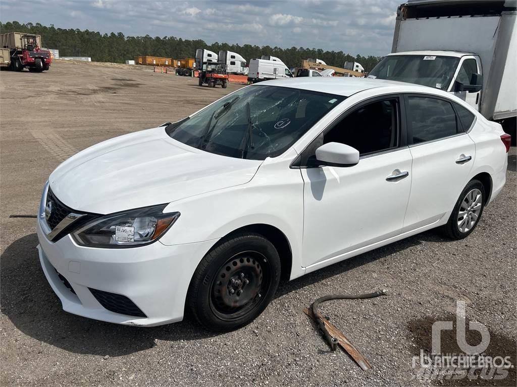 Nissan SENTRA Lengvieji automobiliai