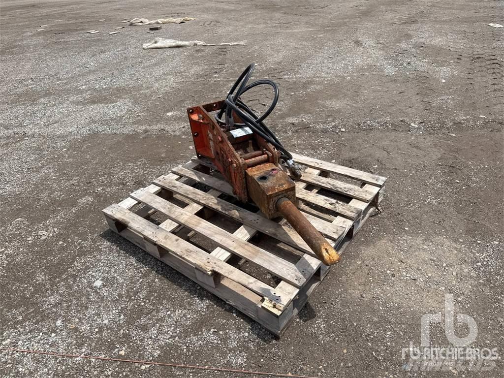 NPK PH-2 Hidrauliniai kūjai / Trupintuvai